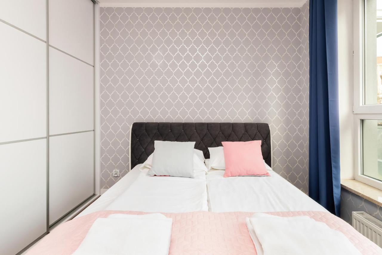 Two-bedroom Old Town Walowa By Renters Leilighet