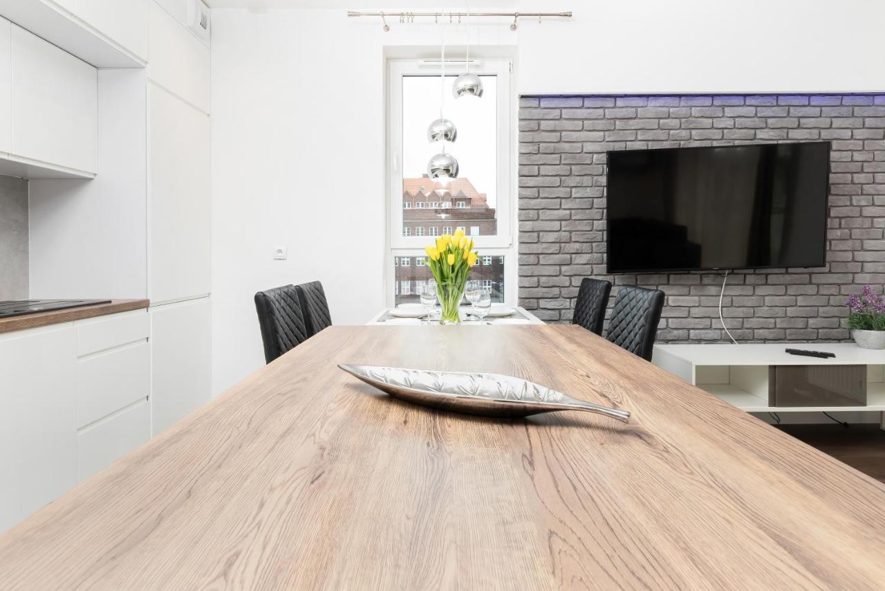 Two-bedroom Old Town Walowa By Renters * Gdańsk